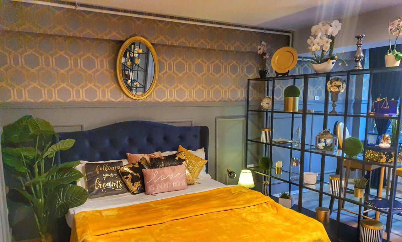 Portobella Airport Aparthotel - Self Check In 오토페니 외부 사진