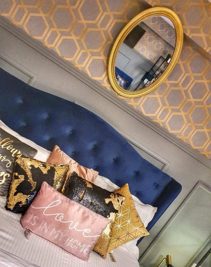 Portobella Airport Aparthotel - Self Check In 오토페니 외부 사진